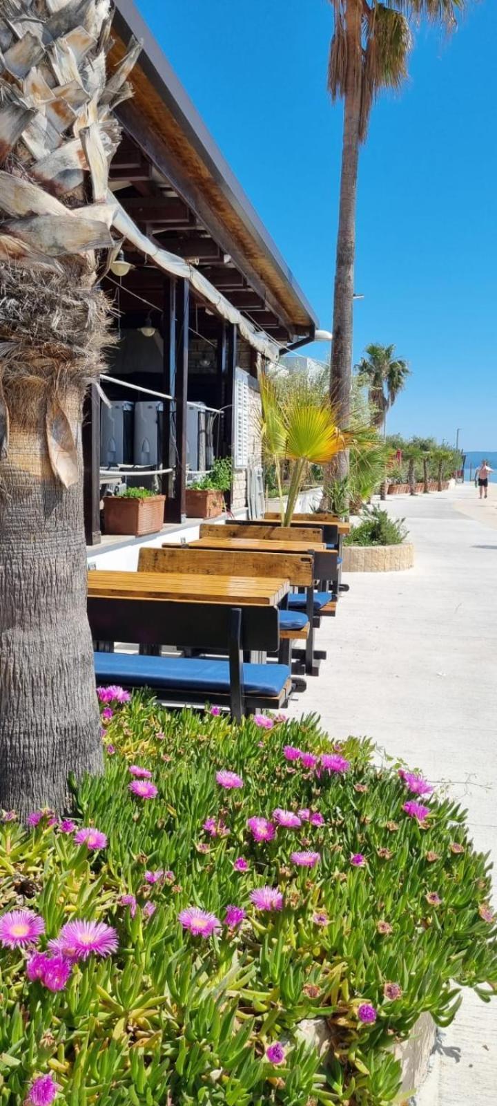 Hotel Gala Split โปดสตรานา ภายนอก รูปภาพ